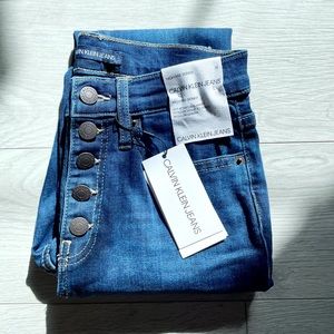 NWT Calvin Klein Skinny Jeans